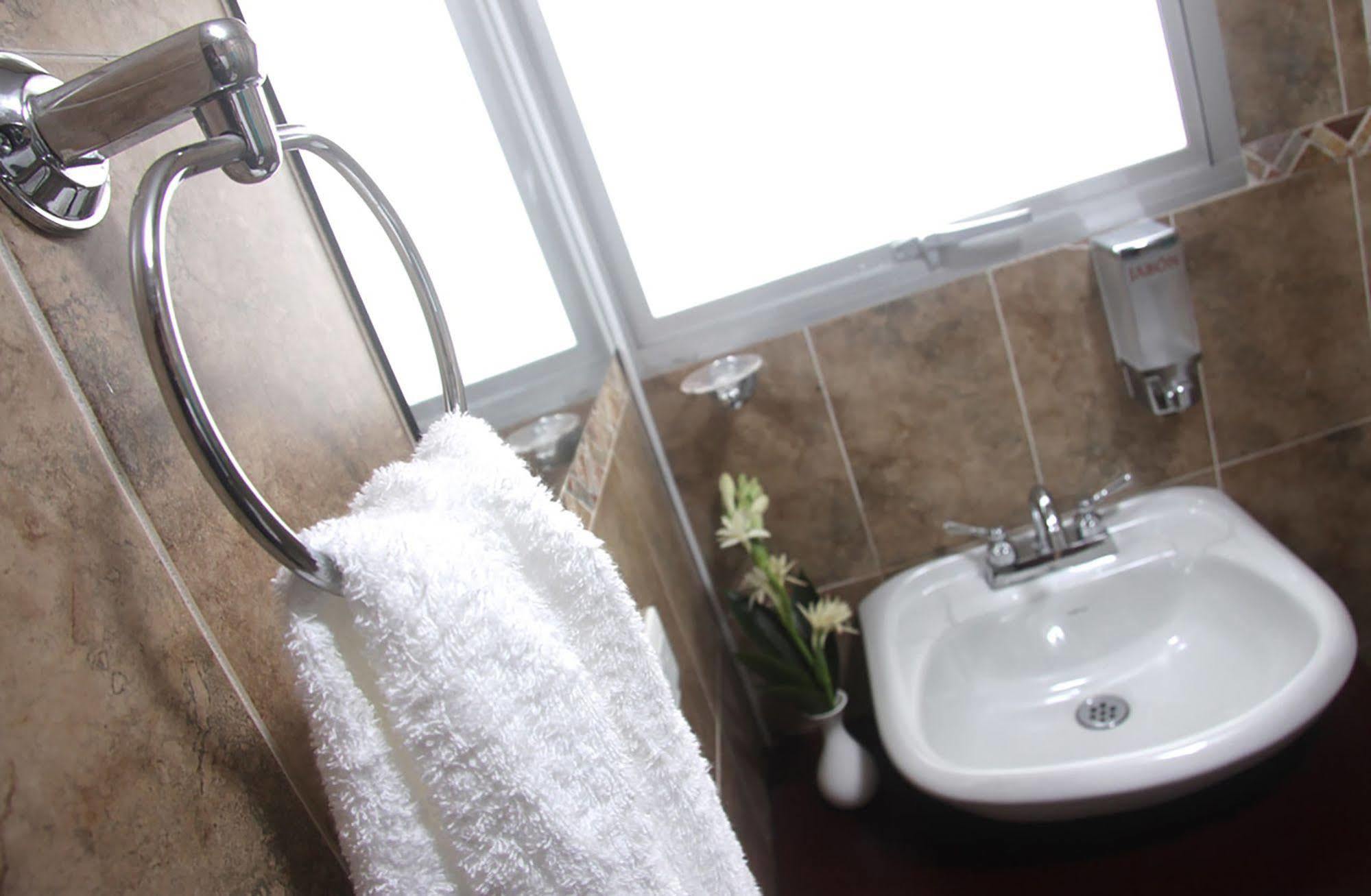 בוגוטה 6 Suites Hotel מראה חיצוני תמונה